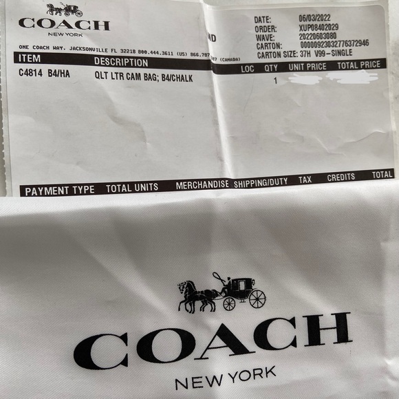 Coach Quilted Leather Camera Bag, Chalk/White, NWT - Picture 14 of 16